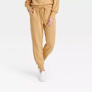 **Who What Wear** Tan Cropped Jogger Sweatpants 3X